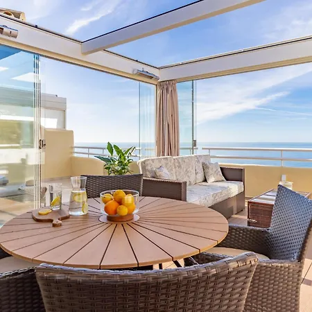Infinity Blue Penthouse Holiday home